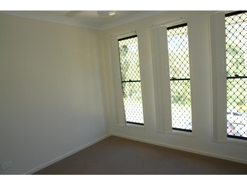11 Conway Street, Riverview QLD 4670